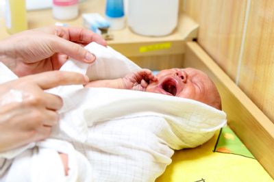 Nemocnice Valašské Meziříčí získala akreditaci Ministerstva zdravotnictví pro vzdělávání porodních asistentek