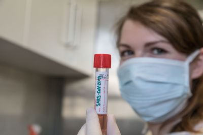 Nemocnice AGEL Valašské Meziříčí odebrala již více než 1 500 vzorků na onemocnění COVID-19