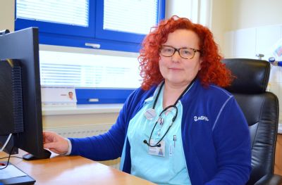 Primářka z Nemocnice AGEL Valašské Meziříčí varuje: Tichá epidemie ztučnění jater útočí už na třicátníky