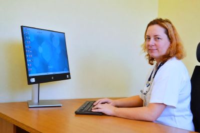 Léto jako past pro alergiky: Alergoložka z Nemocnice AGEL Valašské Meziříčí radí, jak přečkat sezónu v klidu